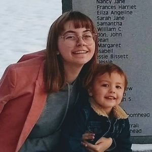 Meet your Posher, Lily